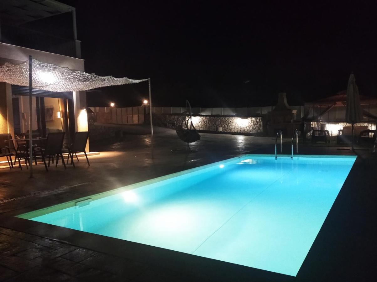 Villa Ndj Relax Tsoukaládhes 外观 照片